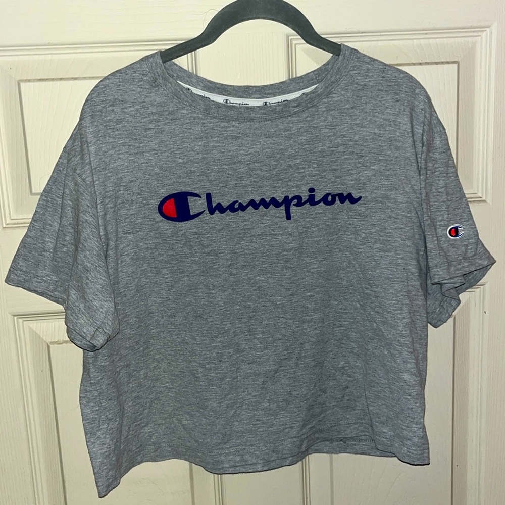 Champion cropped tee